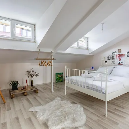 Modern Apartment With Balcony Kagithane Apartamento *