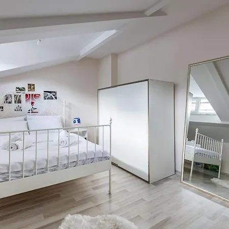 Modern Apartment With Balcony Kagithane Apartamento Istambul